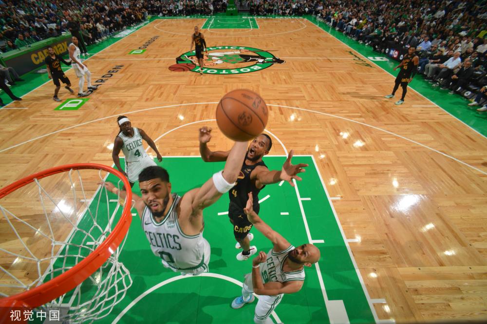 始显现出其 始显现出其