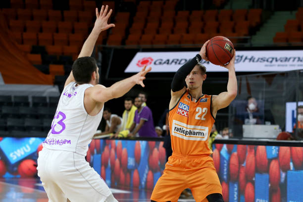 展示更多技 展示更多技