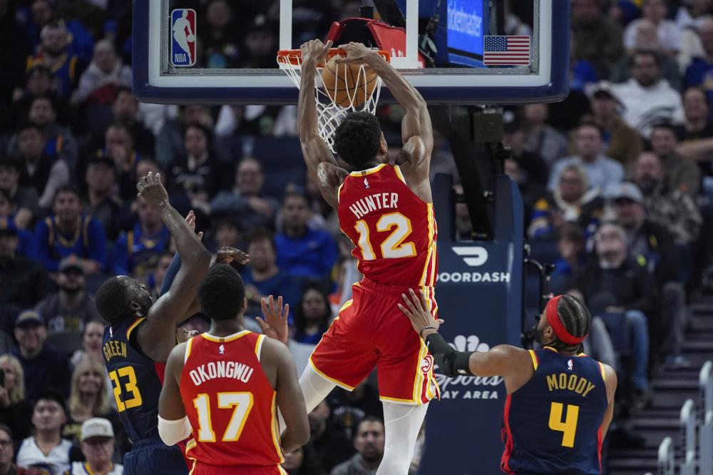 首节便轰下 首节便轰下