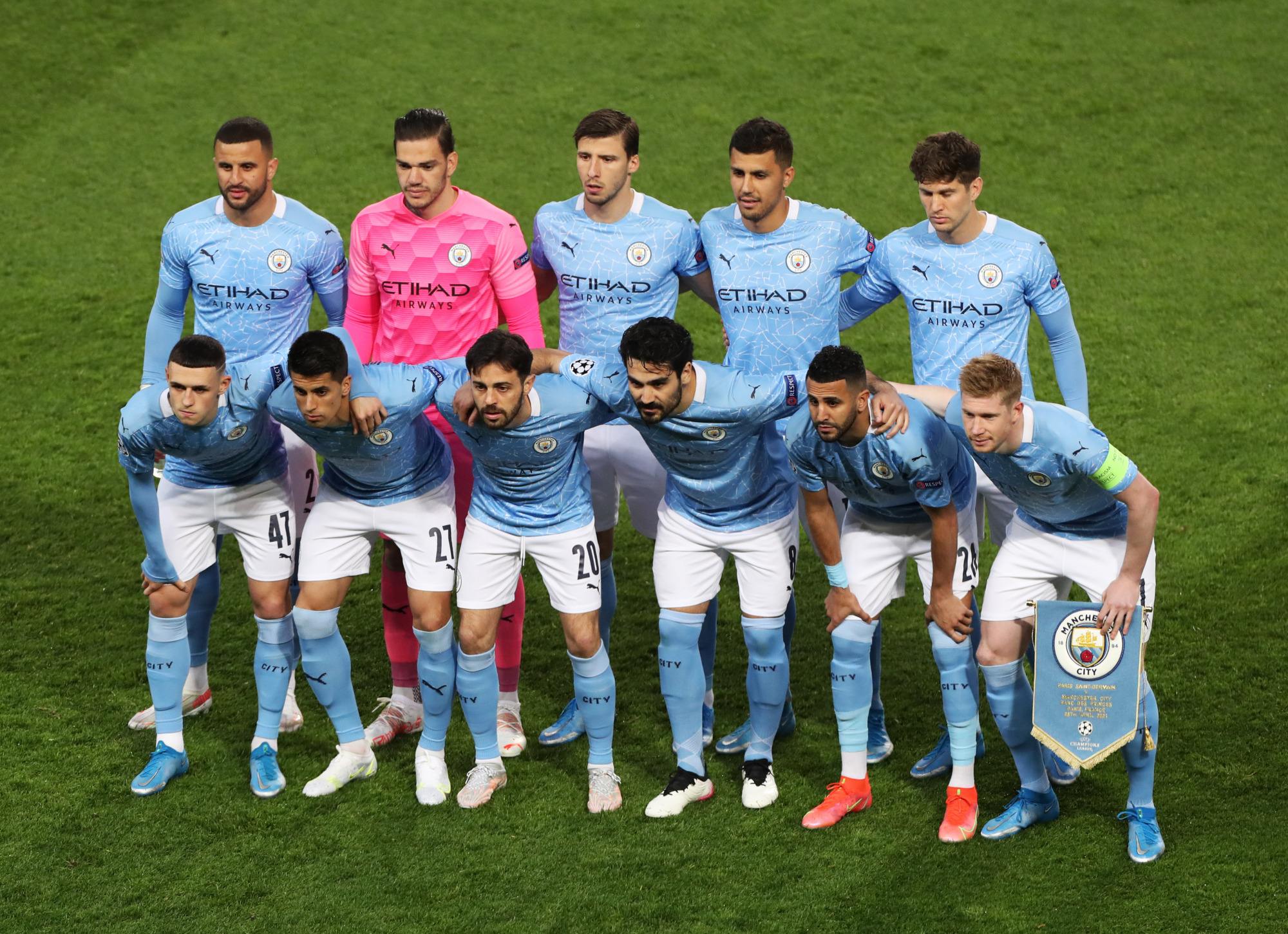 场篮球的 场篮球的