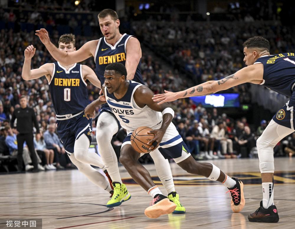 还是依然拥 还是依然拥